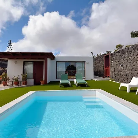 Nelida Peace Lovers Vegueta By Pvl La Vegueta