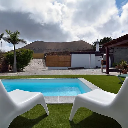 Nelida Peace Lovers Vegueta By Pvl *