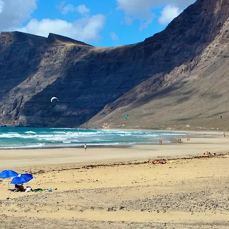 Nelida Peace Lovers Vegueta By Pvl Holiday home La Vegueta