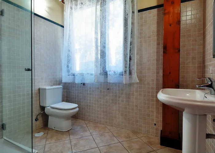 Nelida Peace Lovers Vegueta By Pvl